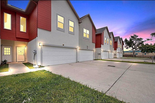 226 HERITAGE CT, SEAGOVILLE, TX 75159 - Image 900c1657b4b082bce4385acf6bdb05bd/3311286827