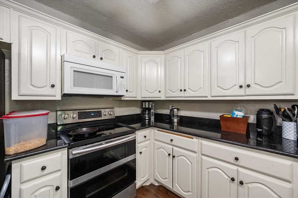 C0000 CORSICANA - Residential