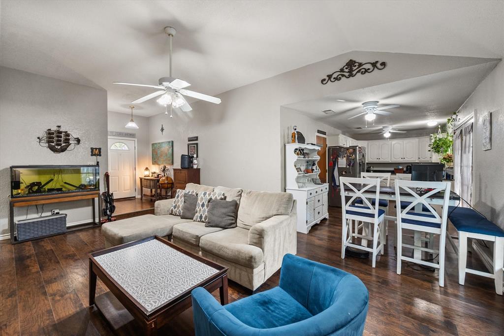 C0000 CORSICANA - Residential