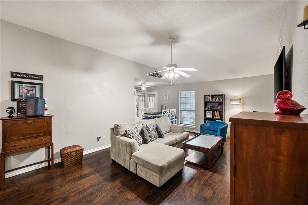 C0000 CORSICANA - Residential