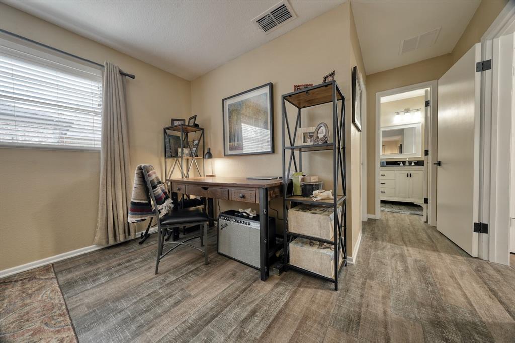 HIDE A WAY LAKE - Residential