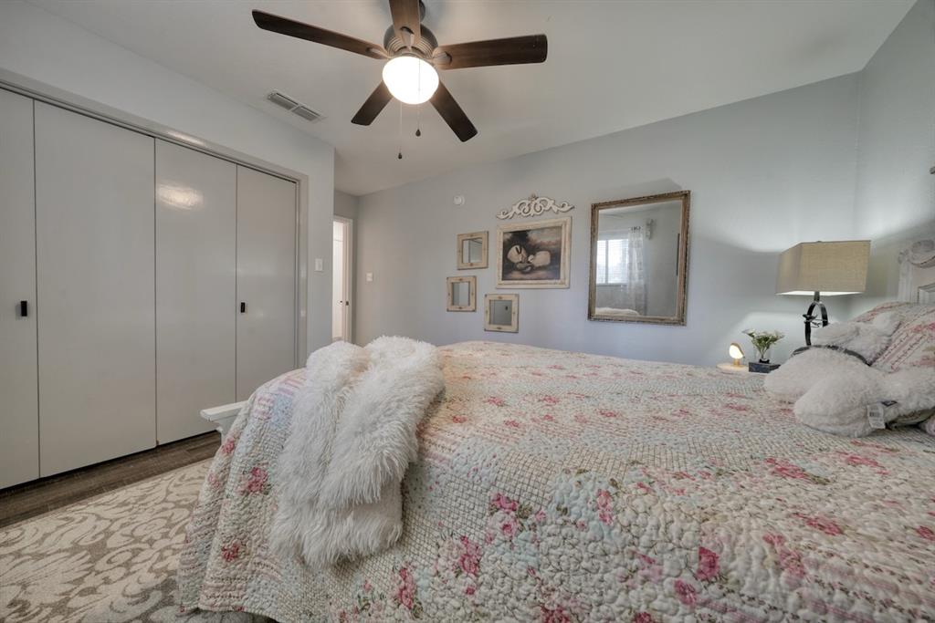 HIDE A WAY LAKE - Residential