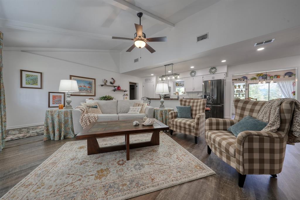 HIDE A WAY LAKE - Residential