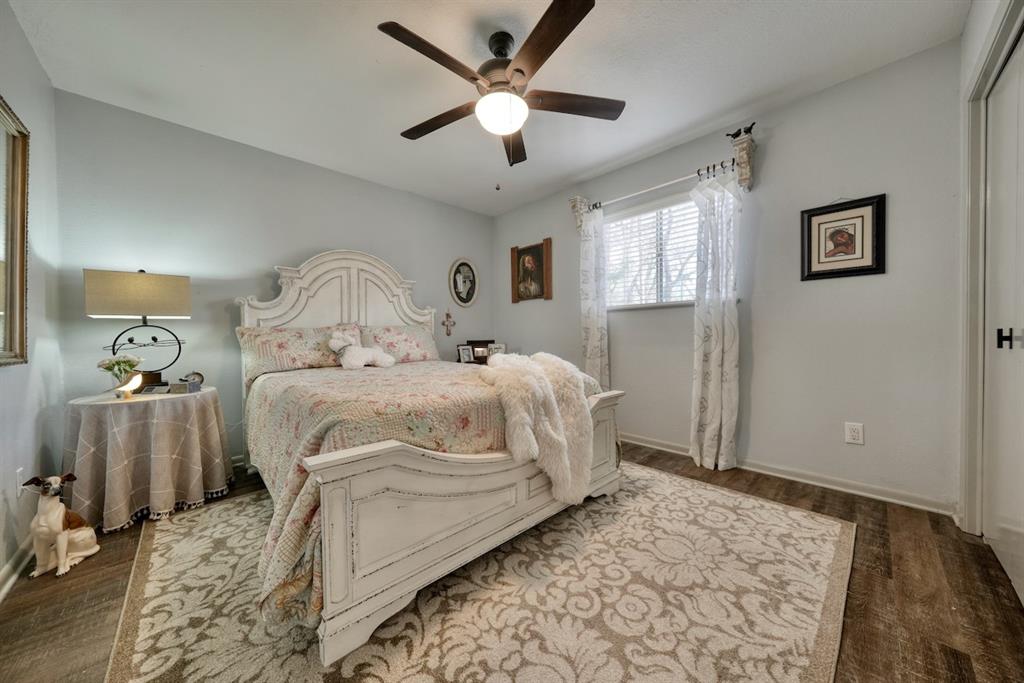 HIDE A WAY LAKE - Residential