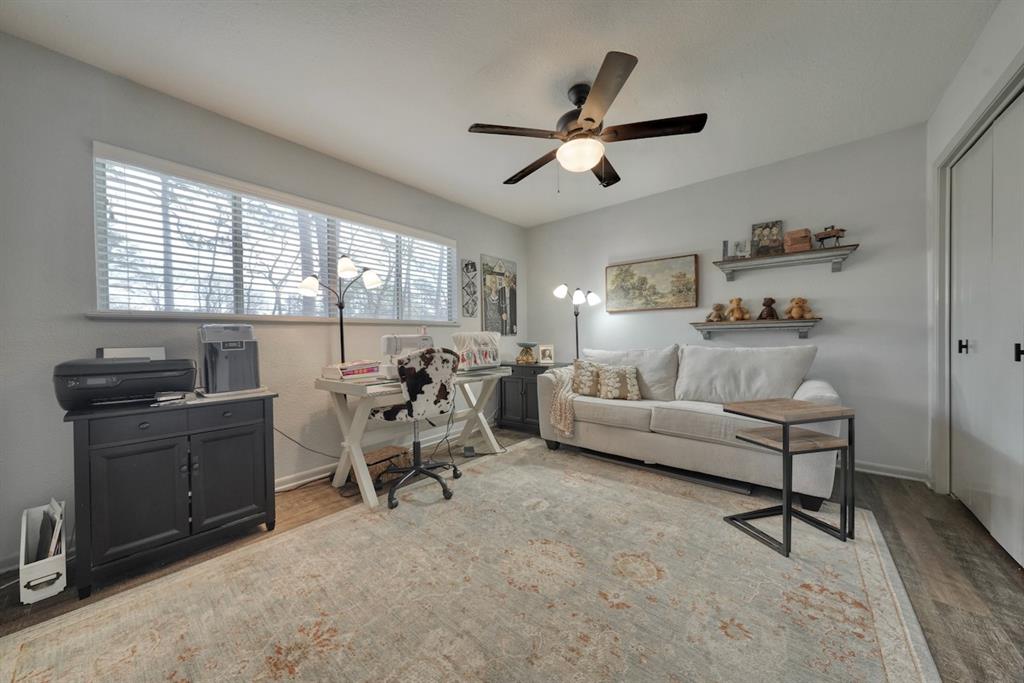 HIDE A WAY LAKE - Residential