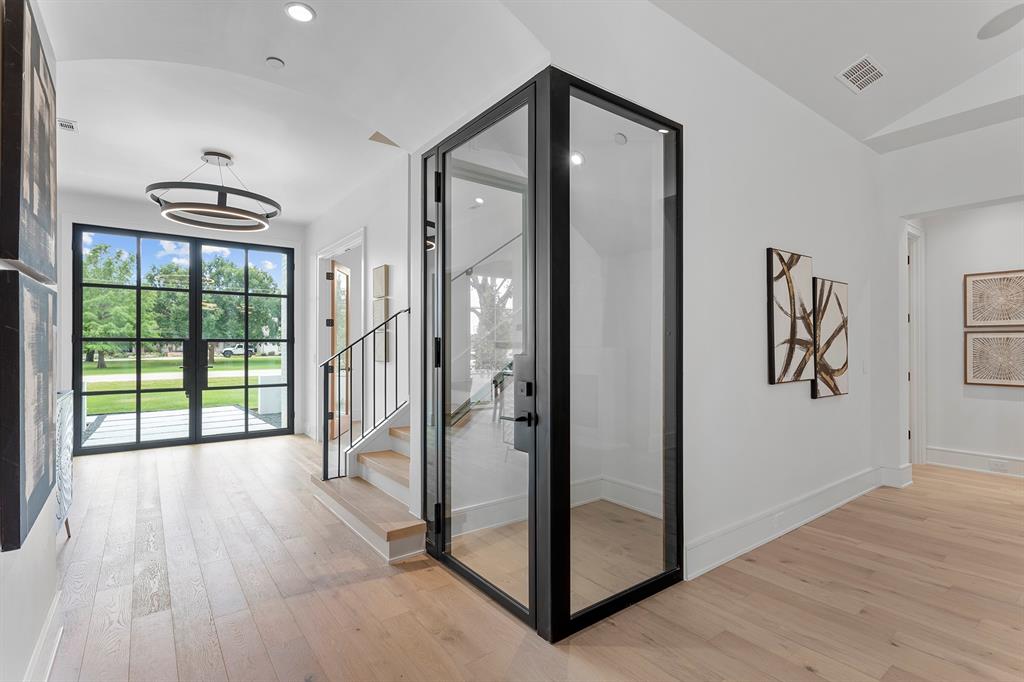 Lonesome Dove Estates - Residential