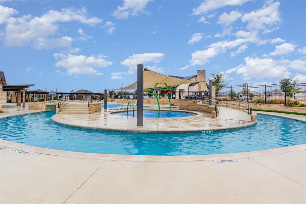 Trails Elizabeth Creek - Residential