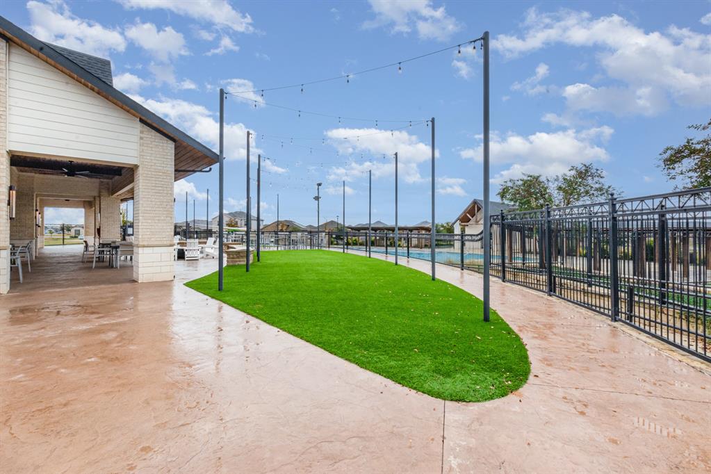 Trails Elizabeth Creek - Residential