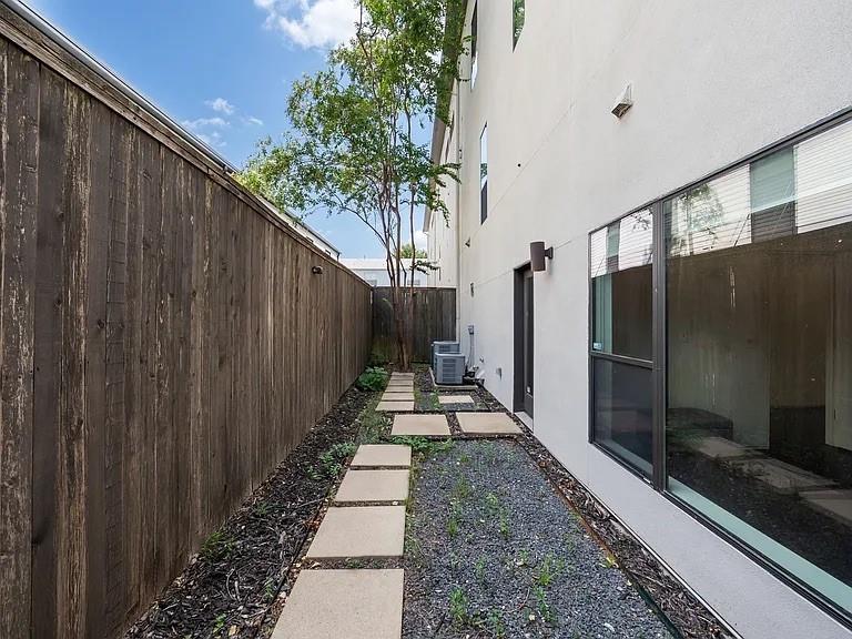 Dwellings Deere - Residential