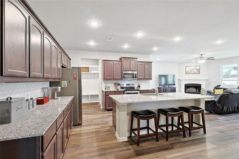 Tiny photo for 808 Feather Edge Dr, Springtown, TX 76082 (MLS # 21197696)