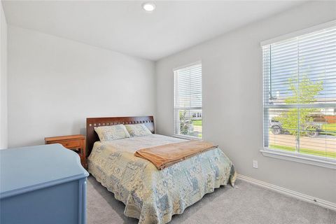 Tiny photo for 808 Feather Edge Dr, Springtown, TX 76082 (MLS # 21197696)