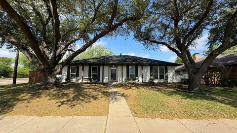 429 Stroud Lane Garland TX 75043