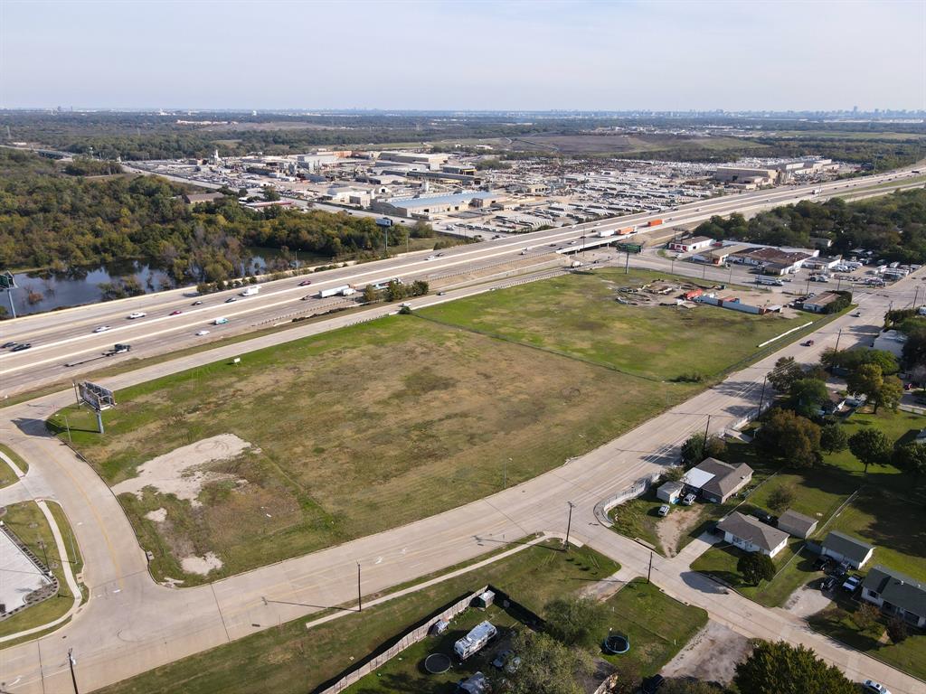 905 MacArthur Boulevard