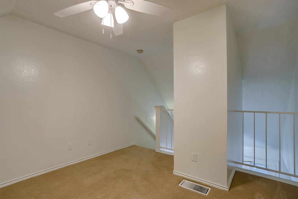 Arlington Oaks Condo - Residential