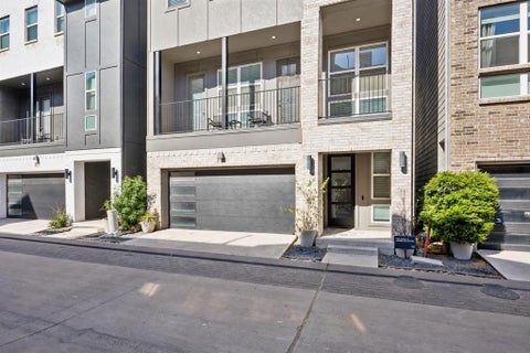Photo of 2637 Carolwood Lane, Dallas, TX 75212 (MLS # 21384001)