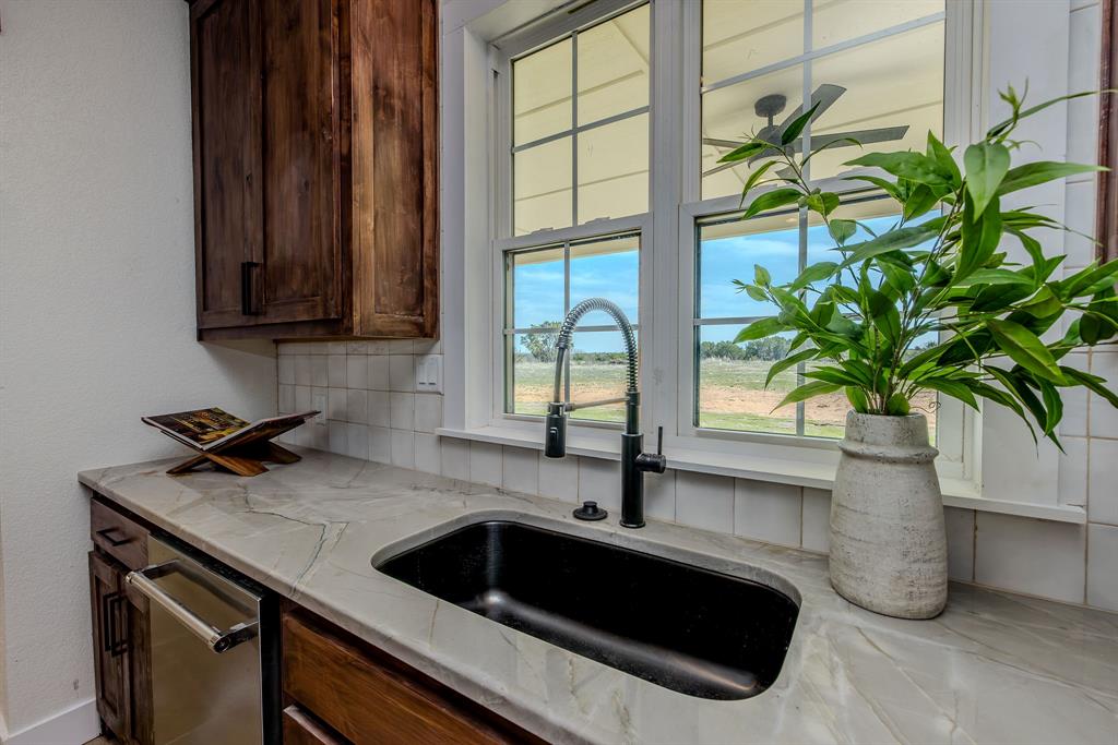 Hills Above Possum Kingdom Lake - Residential