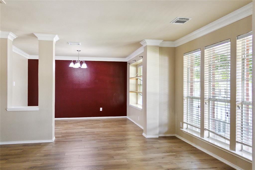 2901 Saint Charles Drive