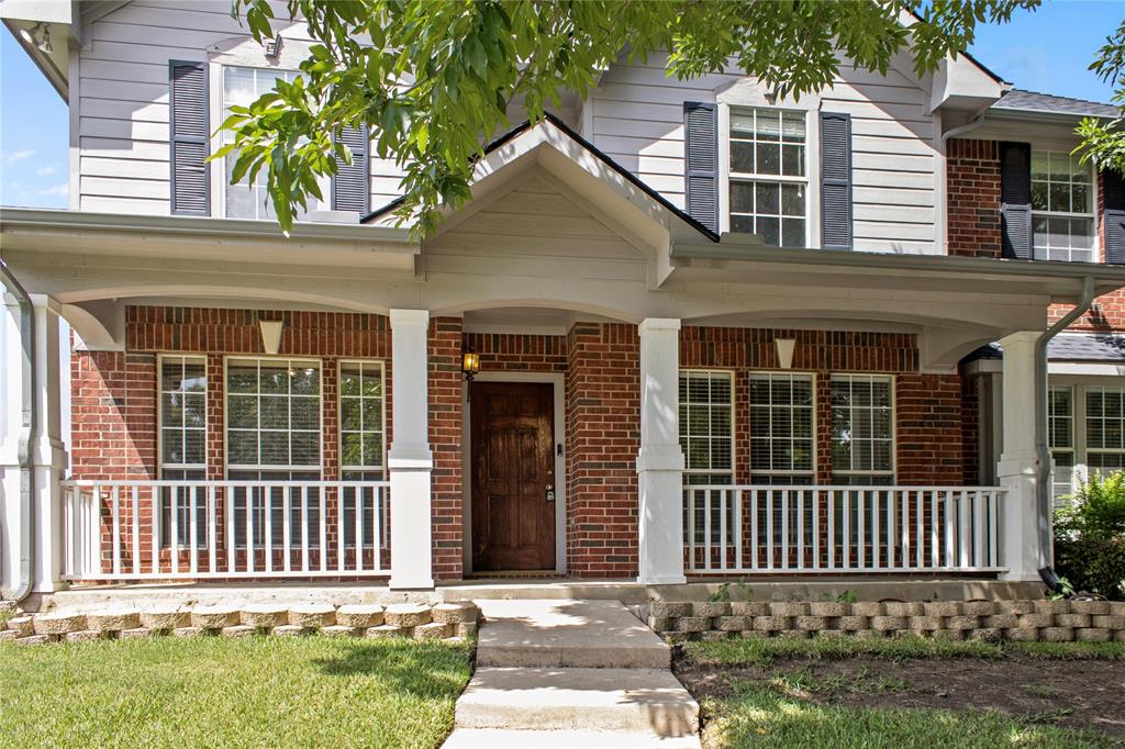 2901 Saint Charles Drive