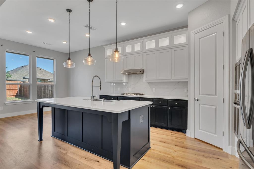 Morningstar Ph 3 Sec 8 - Residential Lease