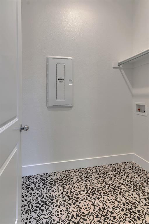 Morningstar Ph 3 Sec 8 - Residential Lease