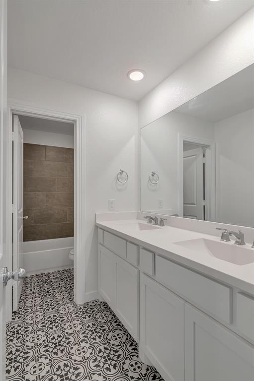 Morningstar Ph 3 Sec 8 - Residential Lease