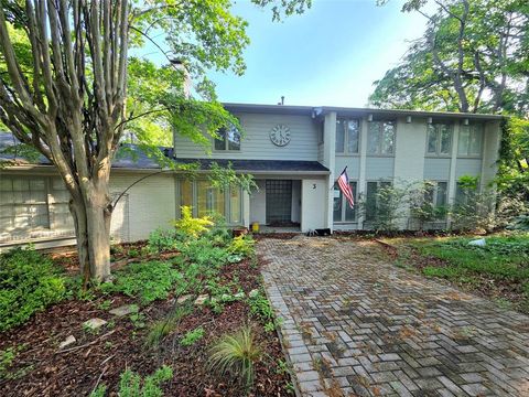 Photo of 3 Ridgeway Circle, Denison, TX 75020 (MLS # 21238663)