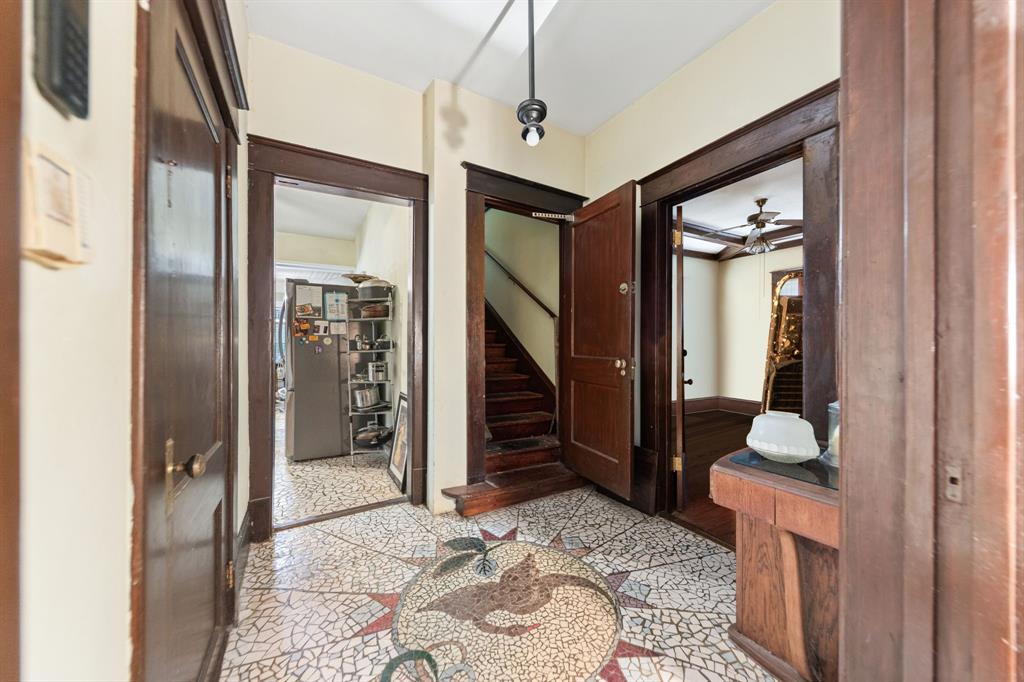 Avenue Heights - Residential