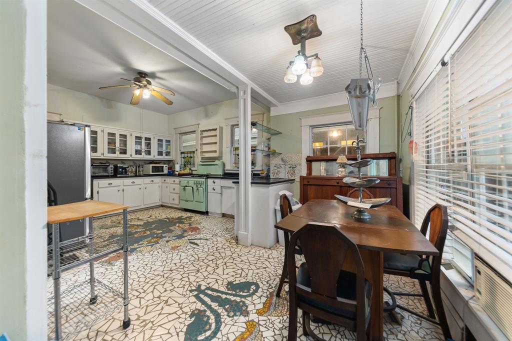 Avenue Heights - Residential