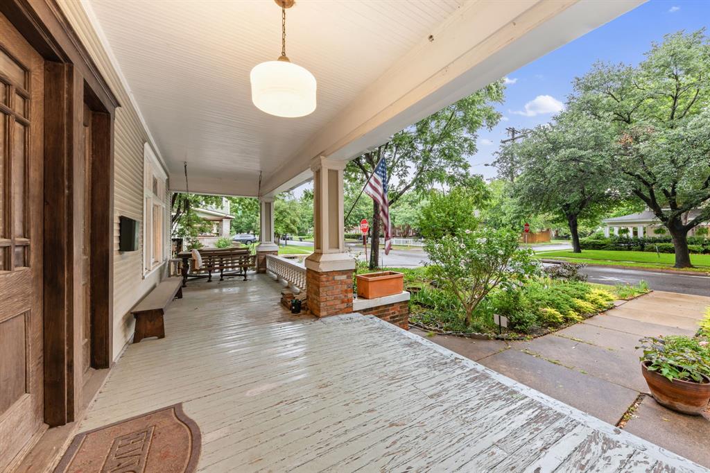 Avenue Heights - Residential