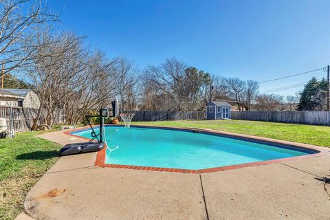 A home in Crandall