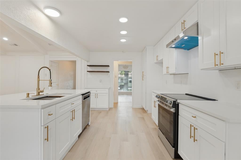 1442 Marlene Place