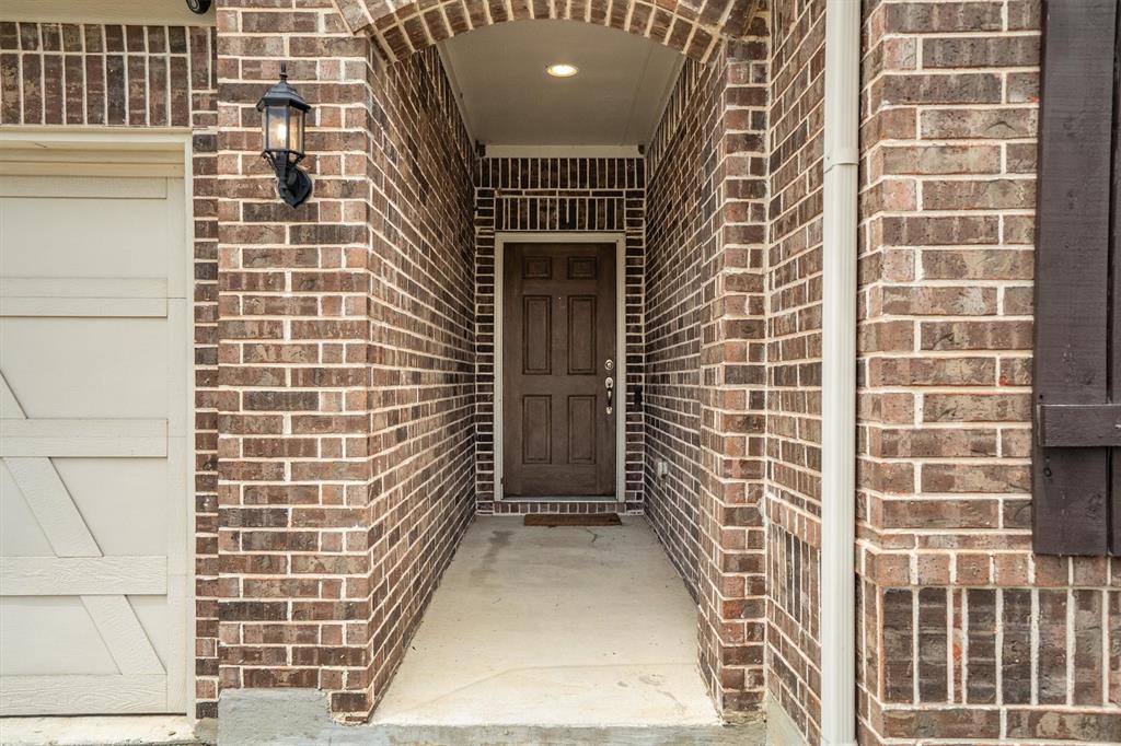 6620 Roaring Creek