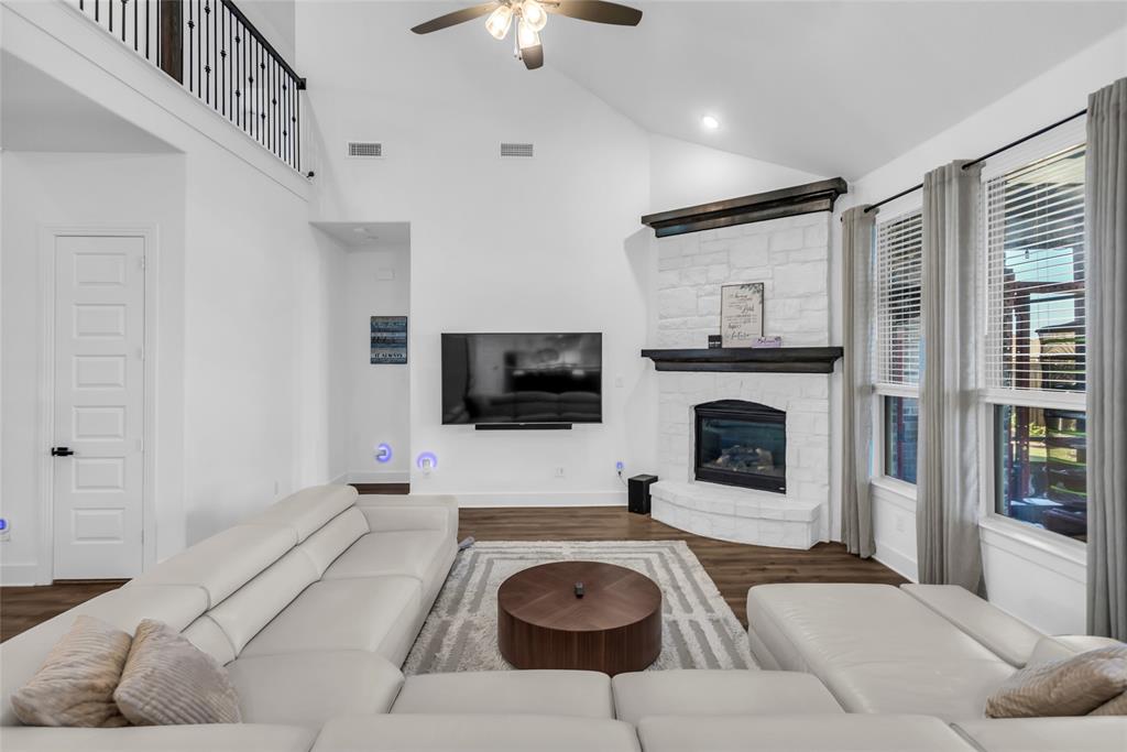 Sonoma Verde Ph 4b - Residential