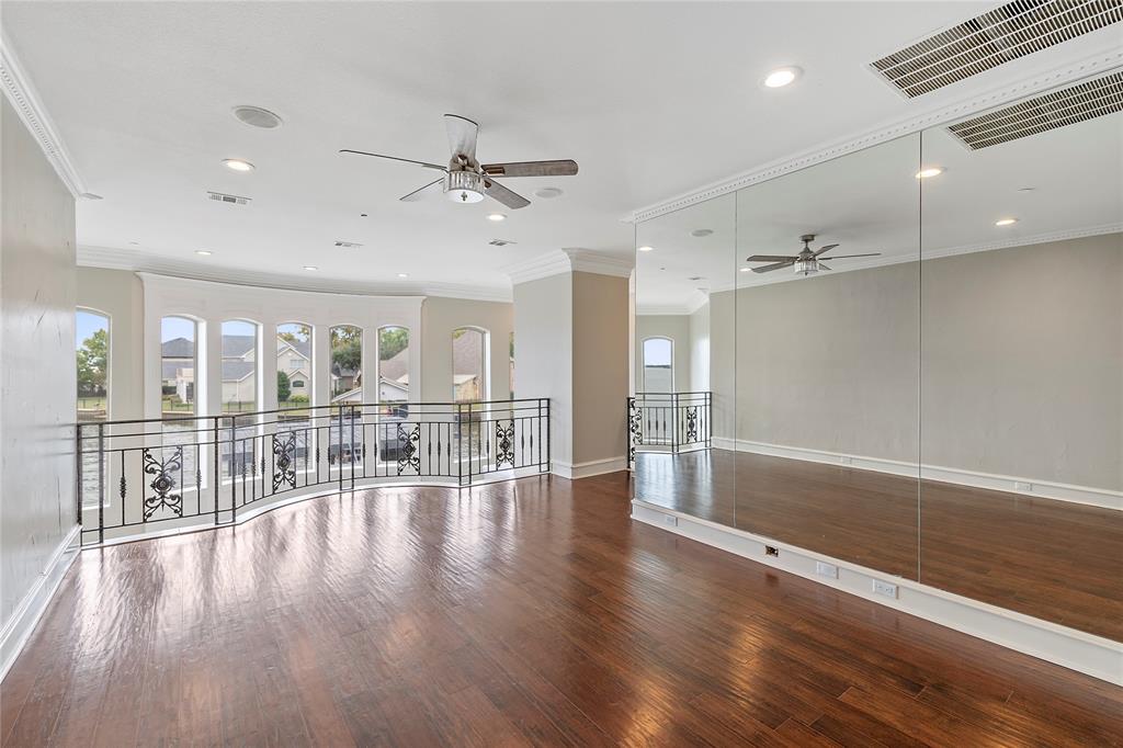 Pinnacle Club Ph 02 Sec E - Residential