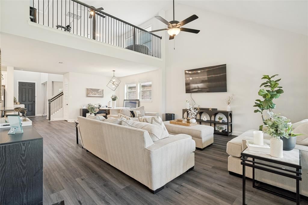 909 Almond Blossom Circle