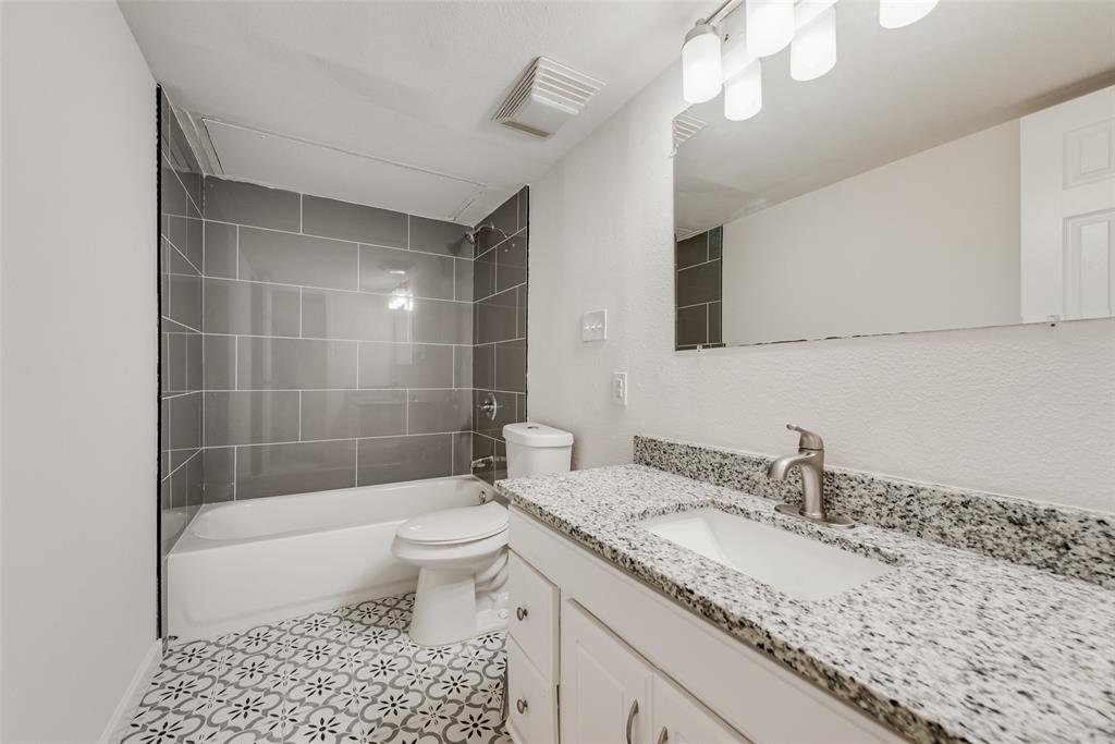 Oakbrook On Brookhaven Ph 01 - Residential