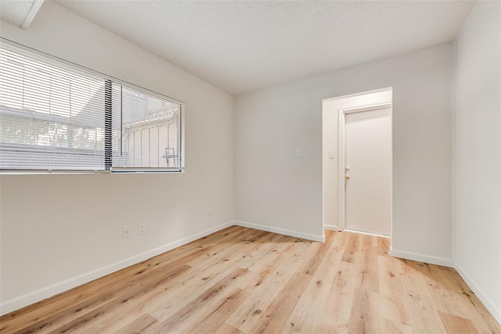 Oakbrook On Brookhaven Ph 01 - Residential