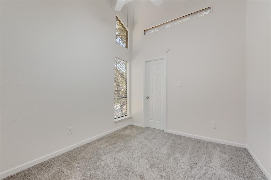 Oakbrook On Brookhaven Ph 01 - Residential