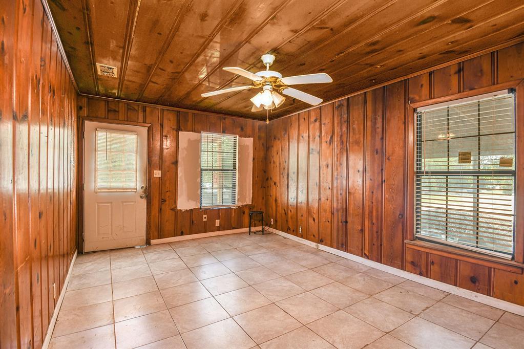 A-18 JM AROCHA - Residential