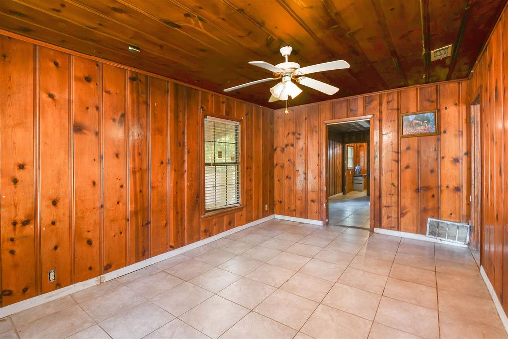 A-18 JM AROCHA - Residential