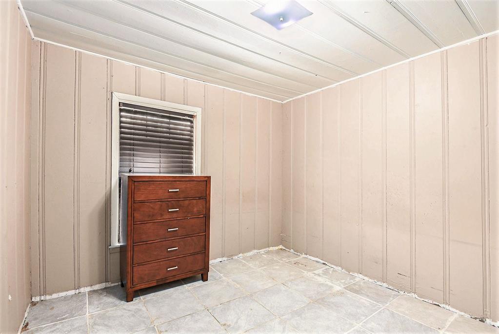 A-18 JM AROCHA - Residential