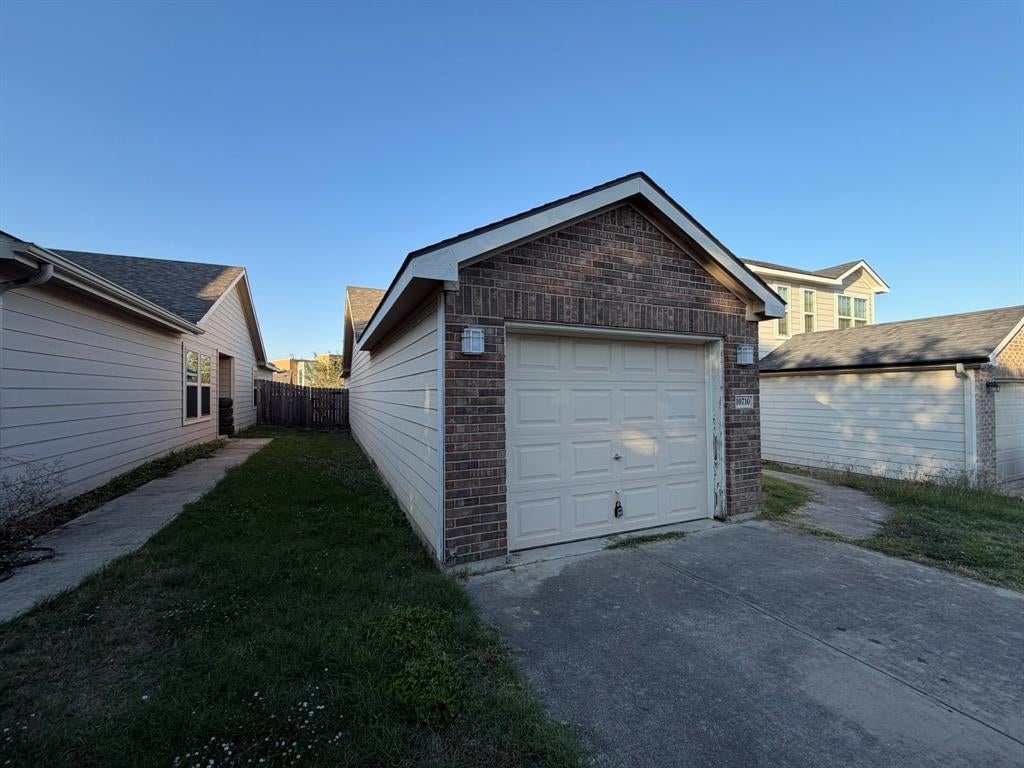 10710 Edgewest Terrace