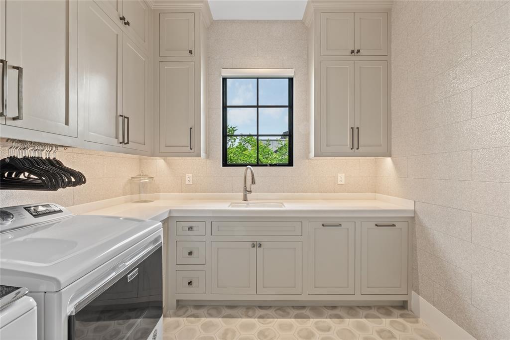 Salado Mills Sub Ph - Residential