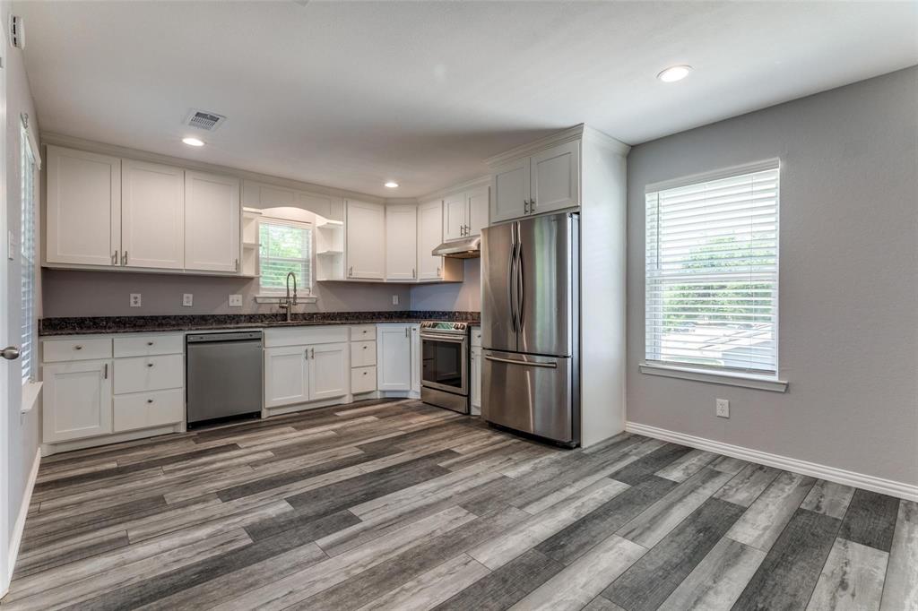 Cedar Ridge At Hurst Twnhms - Residential Lease