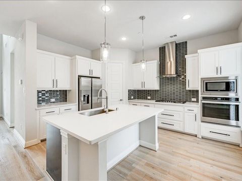 4859 Shore Crest Drive McKinney TX 75070