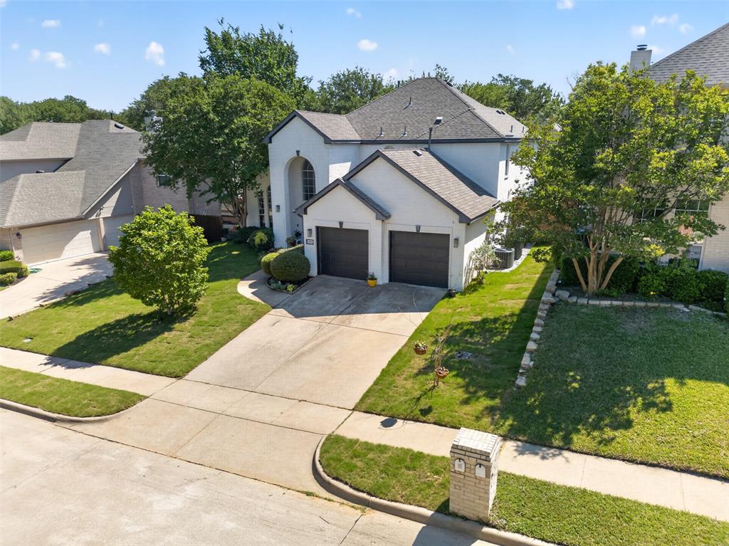 3804 Comanche Trail