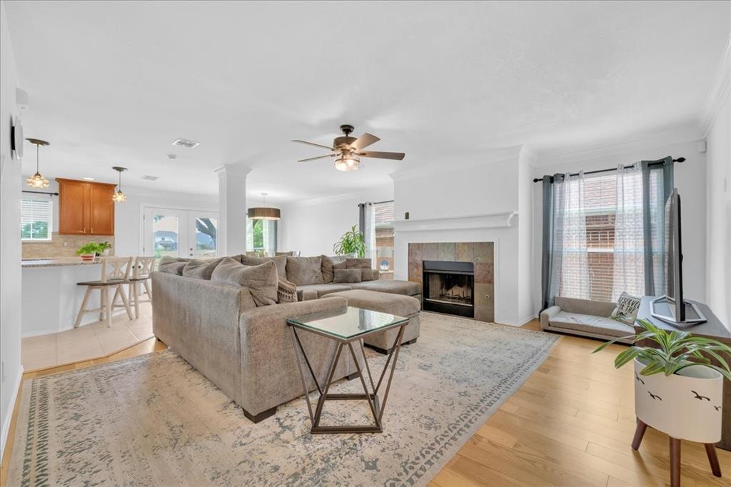 1287 Bradford Drive