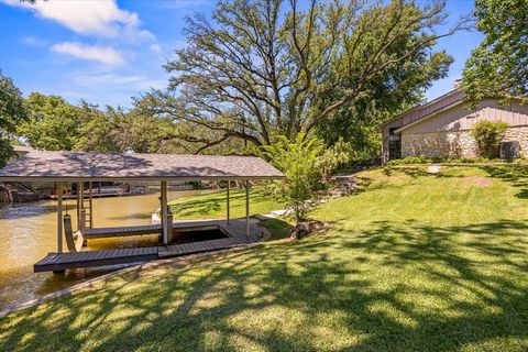 A home in Granbury