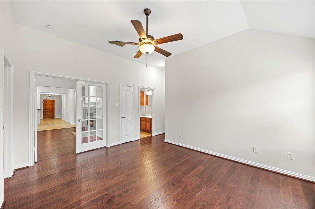 Mira Lagos B - Residential Lease