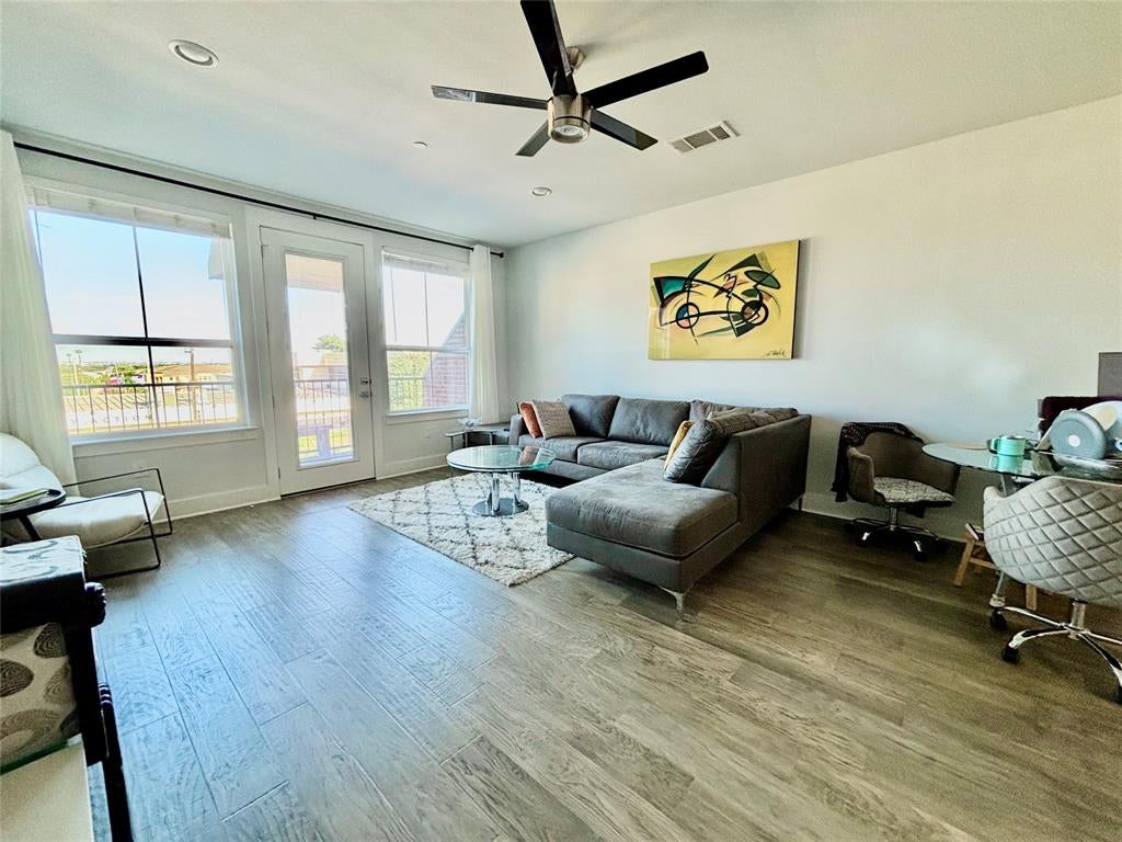 251 S Mill Street 340